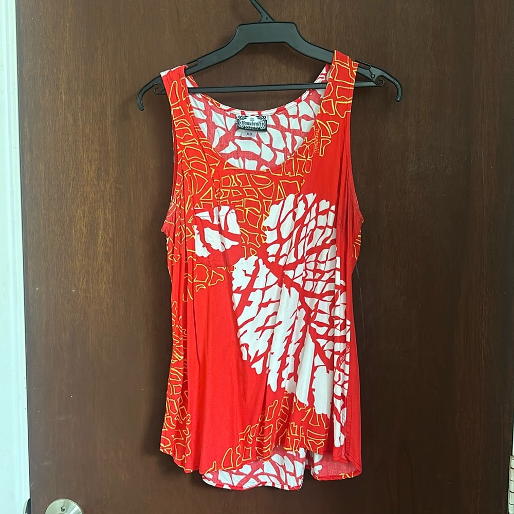 Manuheali’i Rayon Tank Top, fits XS or S
